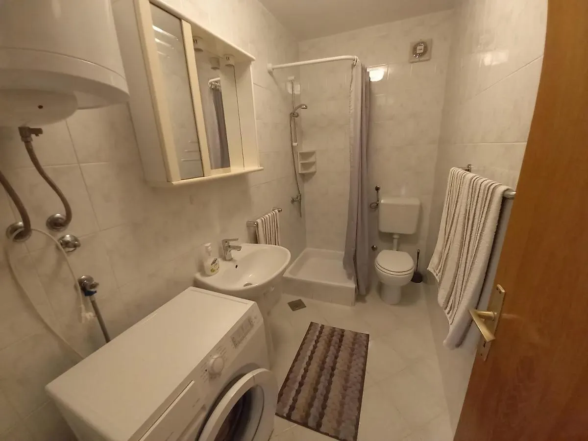 Apartment Toni Valbandon Fazana