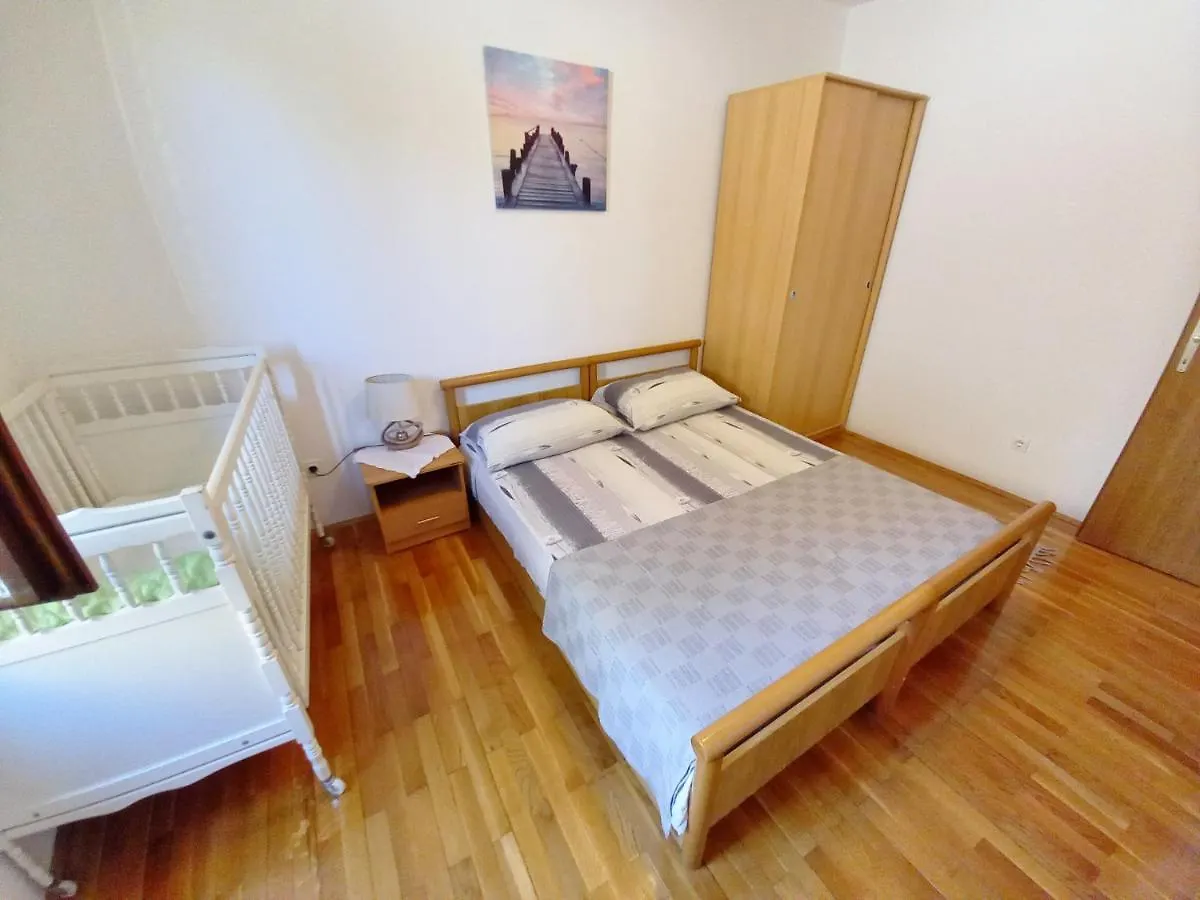 Apartment Toni Valbandon Fazana Croatia